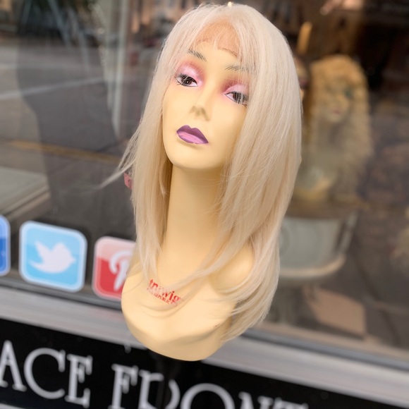Full lace blonde 613 Layers medium length 2020 Wig main image 8